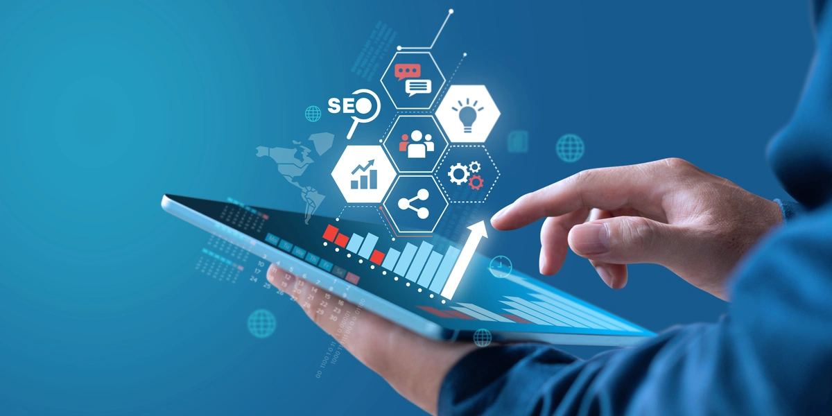 Should a Startup Business Start with a Website or Social Media?
